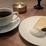 MAIN DINING sereno(THE MARK GRAND HOTEL) - 