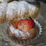 DE・NI - いちごのデニッシュ