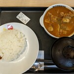 松屋 - マッサマンカレー