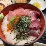 海鮮処 まる貝 - 