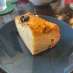 LUMINO CaRINO - 自家製フォカッチャ。