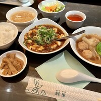 廣東料理 民生 ヒルトンプラザウエスト店 - 