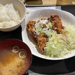 Horumon Yakitori Nikomi Kono Ue San - 油淋鶏定食