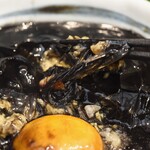 とん唐てん - 黒い親子丼(フカヒレが大量)