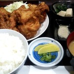 Honmaru - から揚げ定食￥750