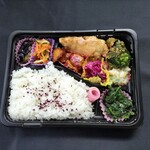 ごはんとおそうざい LINDA - 野菜中心おまかせ弁当