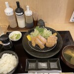 Shiroi Tonkatsu Zenkou - 