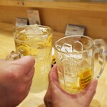 カジュアルフレンチBar 7FUKU - 先ずは相方さんとカンパイ。この後米子に転勤になった小倉会のメンバーとカンパイ。