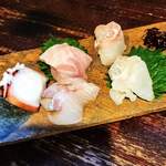 囲坊主 - 刺盛り（タコ、シマアジ、金目鯛、ホウボウ、平目）