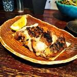 囲坊主 - 鳥もも肉の黒胡椒焼き