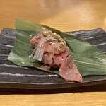 Yakiniku Shinrin - 肉寿司（お通し）