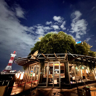 A perfect hideaway for adults, with a panoramic view of Namba.