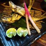 囲坊主 - 四万十川のあゆの塩焼き