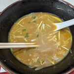 Kurumaya Ramen - スープはこんな感じ
