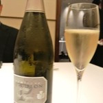 カンテサンス - シャンパーニュ　ロジェ・プイヨン