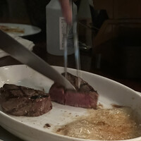 カルネジーオ イースト - 