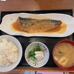 巣鴨ときわ食堂 - 【2023年07月】さばみそ煮＠790円、定食＠320円。