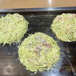 鶴橋風月 - 3つ同時焼き✨