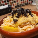 Kabeno Ana - たらことアオリイカ、納豆のスパゲッティの大盛