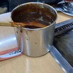 鶴橋風月 - ソース登場✨