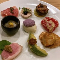 炭火とワインと純米酒 King Momo - 前菜盛り　九種