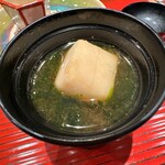 おおたに - アオサ海苔と丁字麩の赤出し