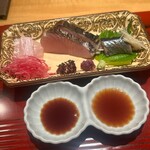 おおたに - 平目、秋刀魚のお造りと鰆の藁焼き