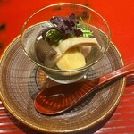 おおたに - 鱈白子とほうれん草のゼリー寄せ　大黒しめじ　柚子味噌