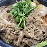 Yoshinoya - 2023/11/06
                        牛すき鍋膳 787円→ 708円
                        ✳︎10周年10%オフ
                        ✳︎Tカード100pバック
                        ✳︎富士市 PayPay 20％バック