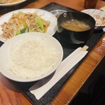 ほの字 - 豚肉とチンゲン菜定食