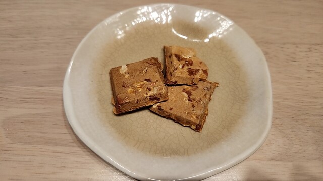 ヒカリ製菓 - 銭函（和菓子）の写真