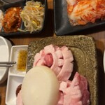 韓国料理豚ブザ - 