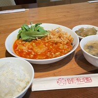 個室中華 頤和園 溜池山王店 - 