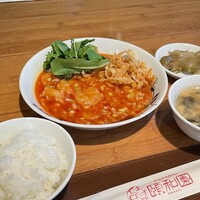個室中華 頤和園 溜池山王店 - 