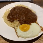 Otome Kohiten - ごろごろ牛肉入り目玉焼きのせミートソース