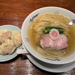 中華蕎麦にし乃 - 中華そば肉2個海老2個¥1320