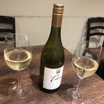 創作ダイニング アタラッシア - Taku'nレゼルヴァシャルドネ（白）2,000円