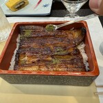 中川楼 - 料理写真:鰻重。もこみちバリに山椒を。