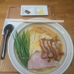 麺屋 千鳥 - 塩Sobaと専用調味料
