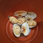 回転寿司　すし丸 - 赤だしには浅利が使ってあります。いい味です。