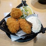回転寿司　すし丸 - カキフライ。大粒でぷりぷり。