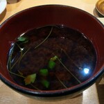 回転寿司　すし丸 - ランチに付いている赤だし