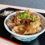 豚焼肉丼と豚汁　いち屋 - 