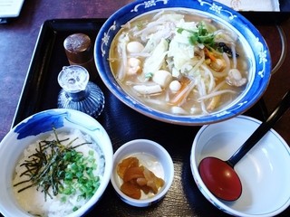 Tenobeudommuginosato - 特ちゃんぽんうどん＋とろろ丼