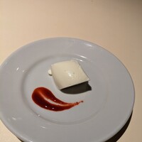 マンジャーモ - 