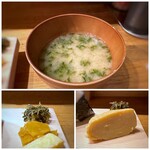 Omusubi Yokochou - ◆玉子焼きと香の物。 ◆お味噌汁には「アオサ」入り。