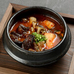Grilled beef tendon spicy jjigae soup