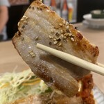 大人の立ち呑み boy - シンプルな味付けのロース肉