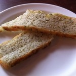 イルベッカフィーコ - あおさ海苔のフォカッチャはふわふわ優しい食感