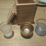 Kaisengensiyakirobatangyo - 檜に入った冷酒から、ヒノキの薫りが漂う〜それぞれ選んだお猪口が可愛いい〜♡